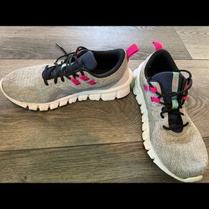 Women’s ASIC’s Grey/pink/teal.Good used condition